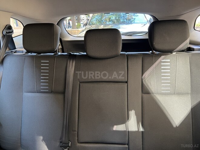 Renault Megane-10