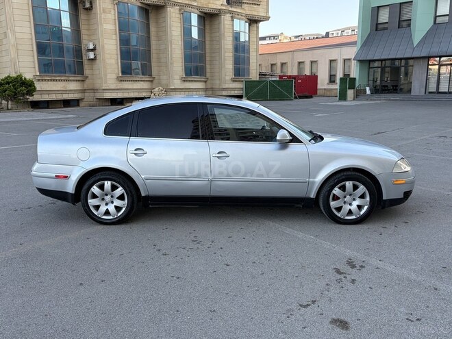 Volkswagen Passat-4