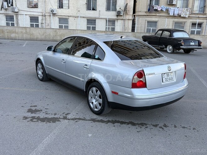 Volkswagen Passat-7