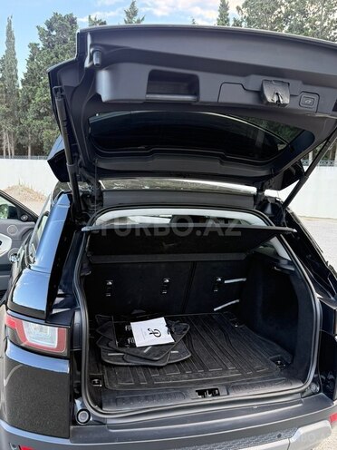 Land Rover RR Evoque-7