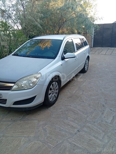Opel Astra-3