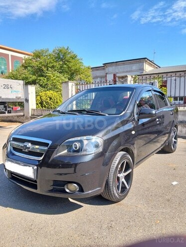 Chevrolet Aveo-8