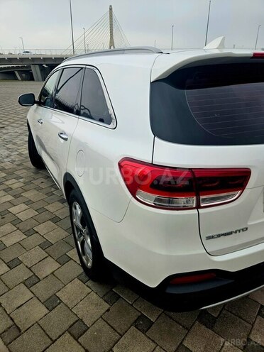 Kia Sorento-7