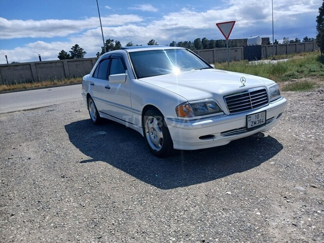 Mercedes C 230-4