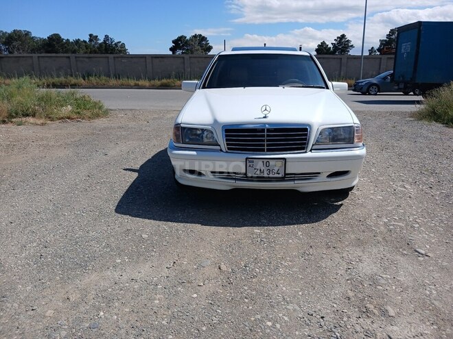 Mercedes C 230-1