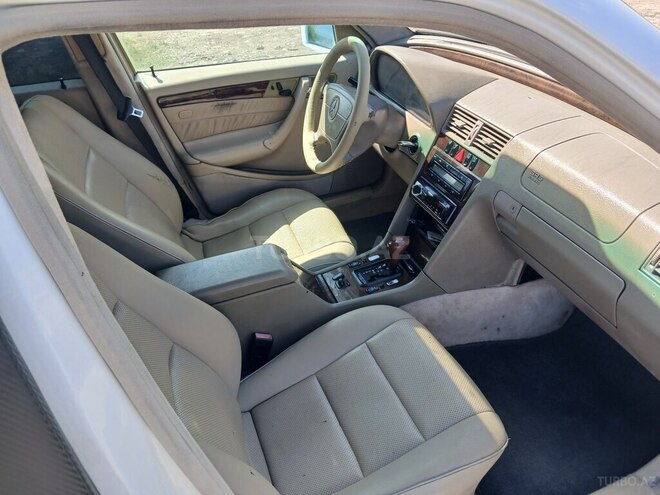 Mercedes C 230-10
