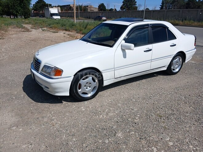Mercedes C 230-7