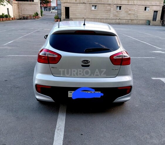 Kia Rio-2
