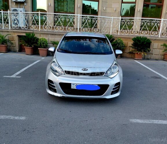 Kia Rio-1
