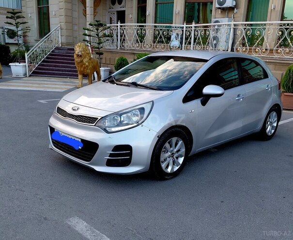 Kia Rio-7
