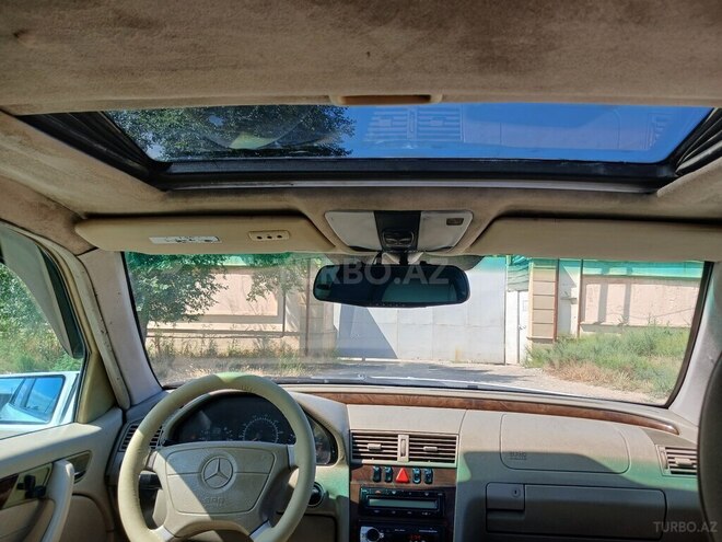 Mercedes C 230-13