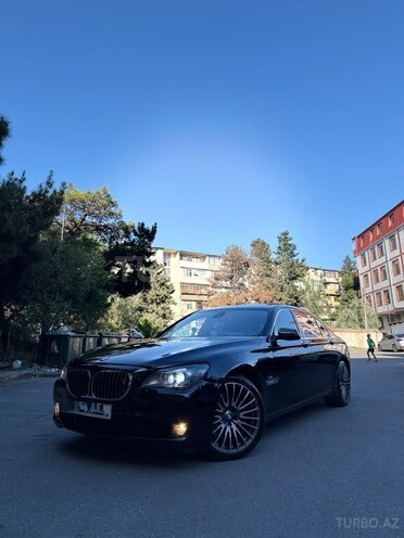 BMW 750-8