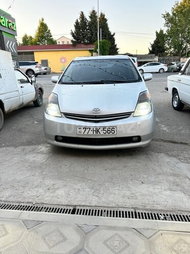 Toyota Prius-1