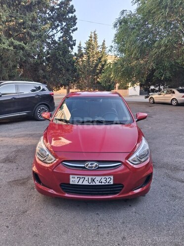 Hyundai Accent-1