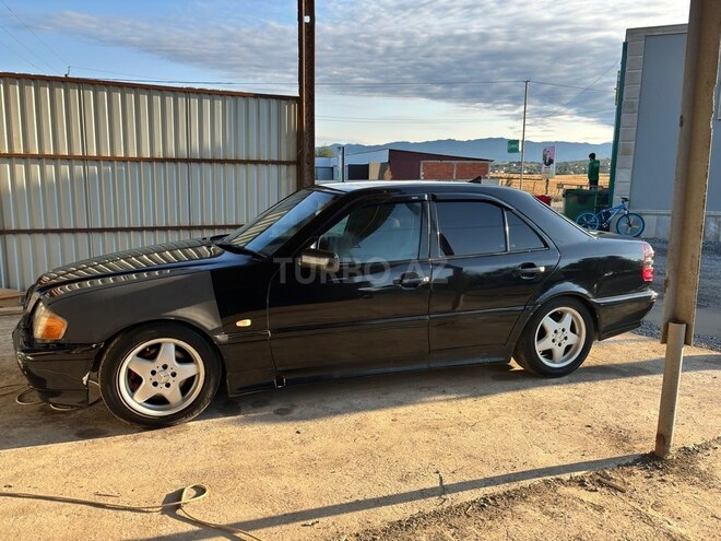 Mercedes C 230-4