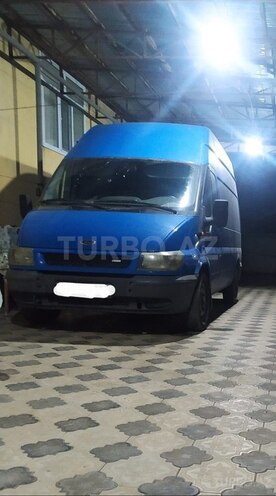 Ford Transit-5