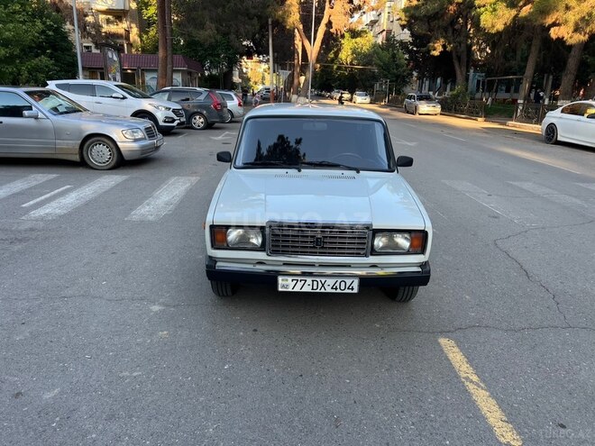 LADA (VAZ) 2107-5