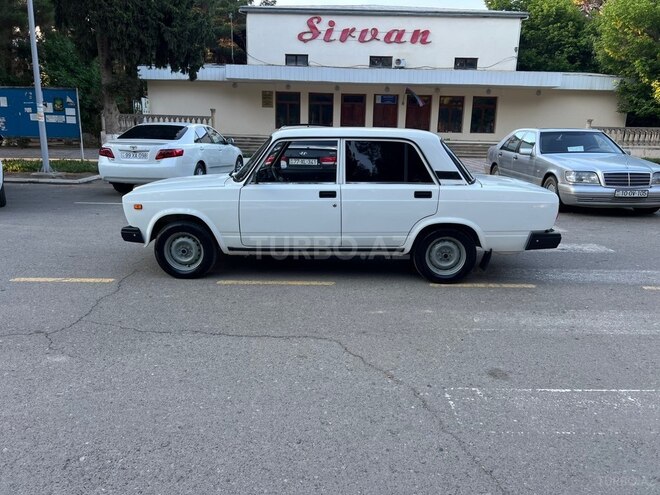 LADA (VAZ) 2107-8