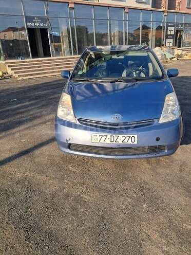 Toyota Prius-1