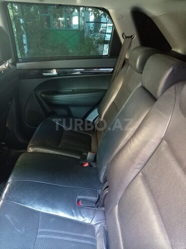 Kia Sorento-9