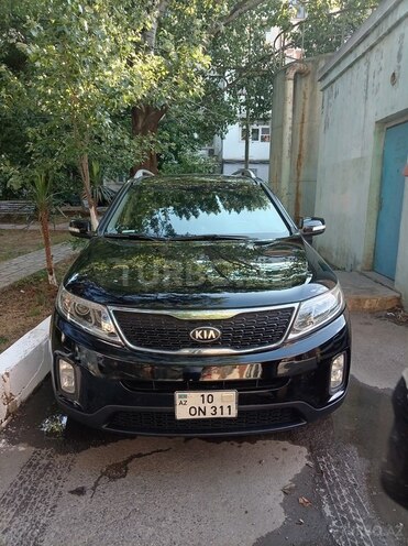 Kia Sorento-1