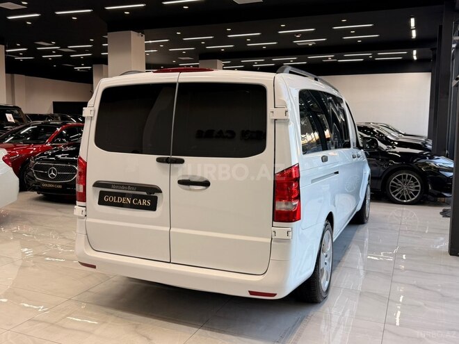 Mercedes Metris-5