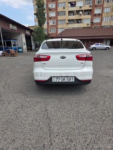 Kia Rio-2