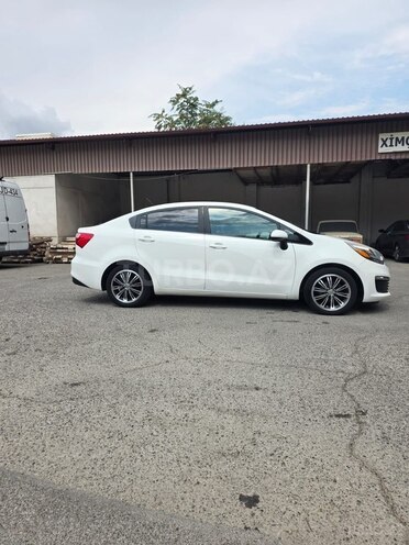 Kia Rio-4