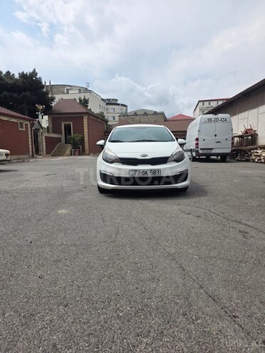 Kia Rio-1