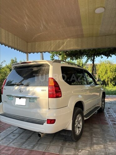 Toyota Land Cruiser Prado-4