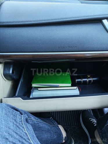 Toyota Camry-7