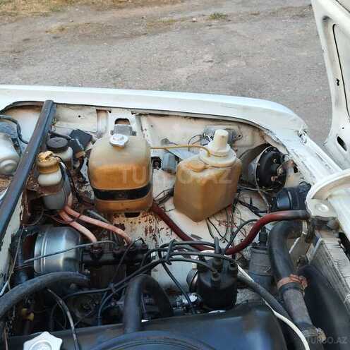 LADA (VAZ) 2106-7