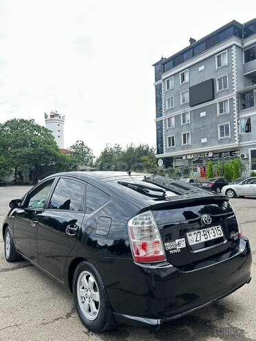 Toyota Prius-6