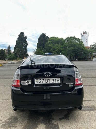 Toyota Prius-7