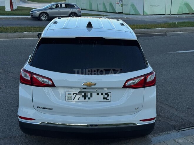 Chevrolet Equinox-2