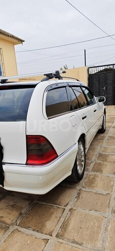 Mercedes C 200-3