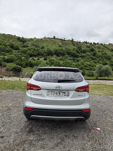 Hyundai Santa Fe-4