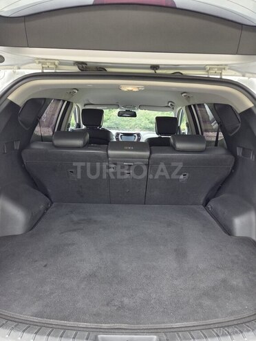 Hyundai Santa Fe-7