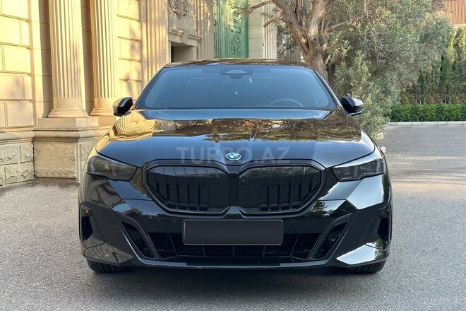 BMW 530e-2