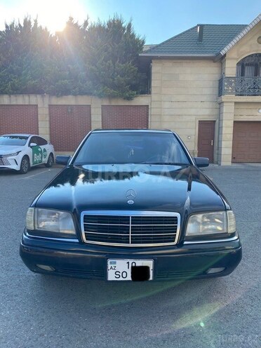 Mercedes C 220-1