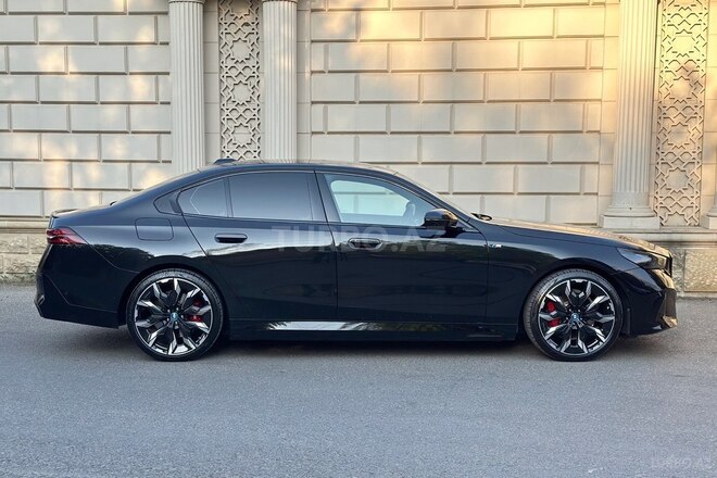 BMW 530e-8