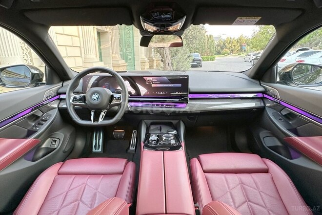 BMW 530e-13