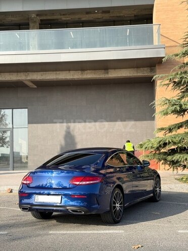 Mercedes C 300-4