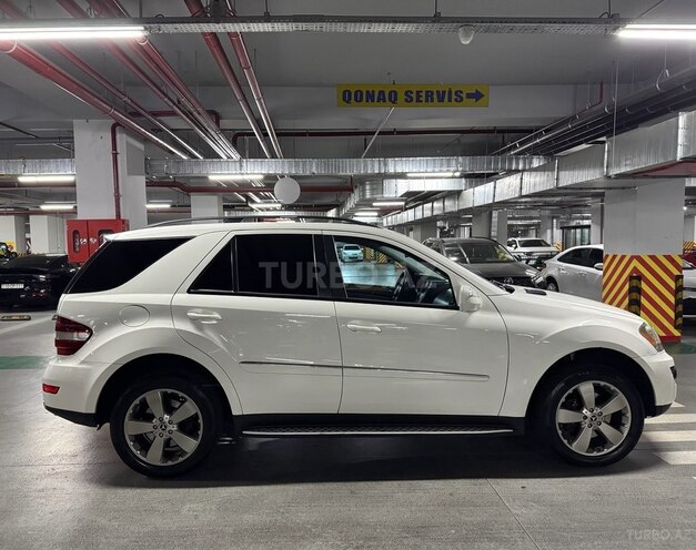 Mercedes ML 350 4MATIC-7