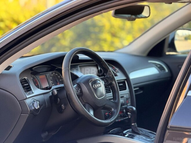 Audi A4-12