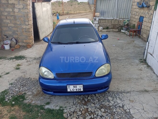 Daewoo Lanos-1