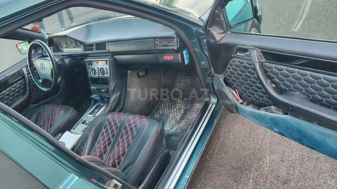 Mercedes 280 E-5
