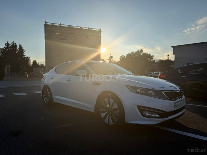 Kia Optima-2