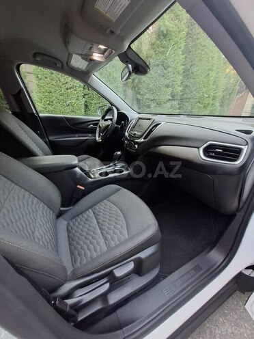Chevrolet Equinox-12