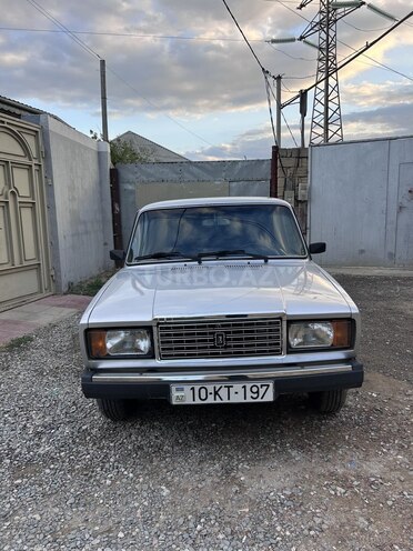 LADA (VAZ) 2107-1
